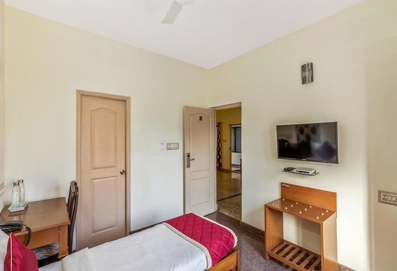 Hotel Oyo Rooms Embassy Golf Links Domlur 2