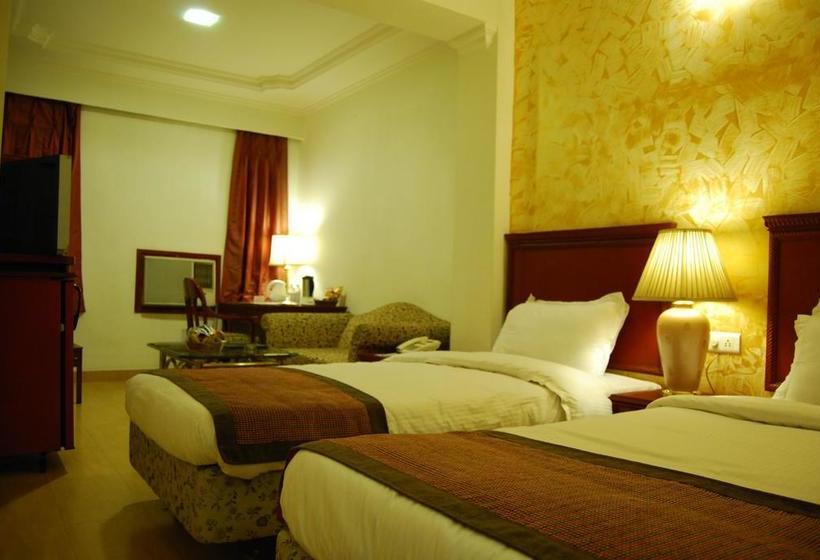 Hotel Mohan Lucknow 1