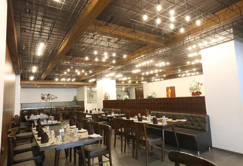 Hotel Grand O7 Suites & Conventions 2