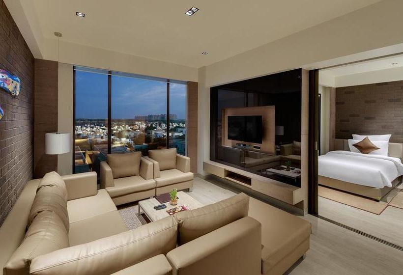 Hotel Grand O7 Suites & Conventions 8