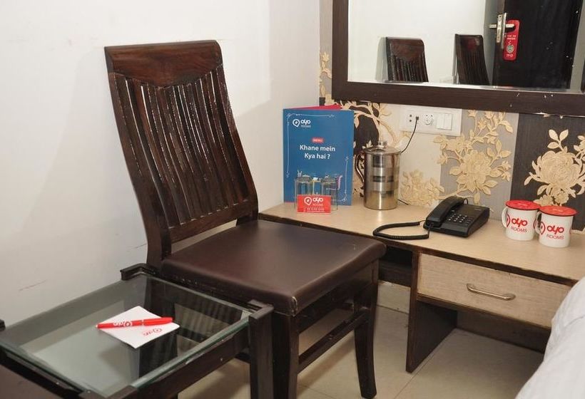 Hotel Oyo Rooms Bus Stand Chowk 11