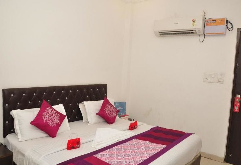 Hotel Oyo Rooms Bus Stand Chowk 7