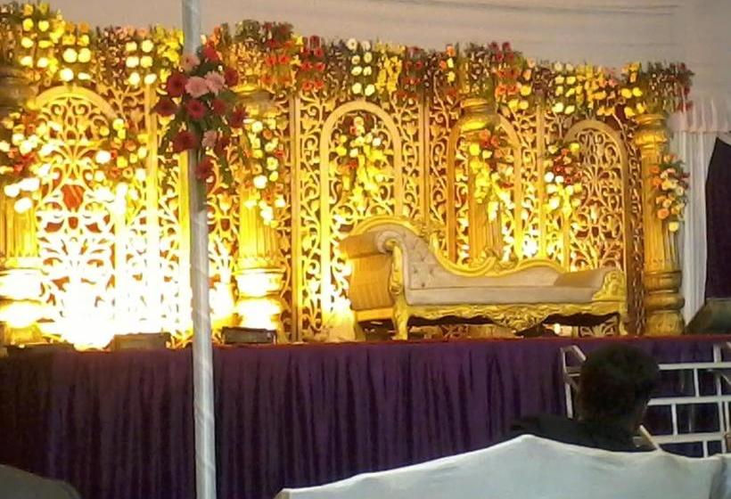 Hotel Golden Orchid 14