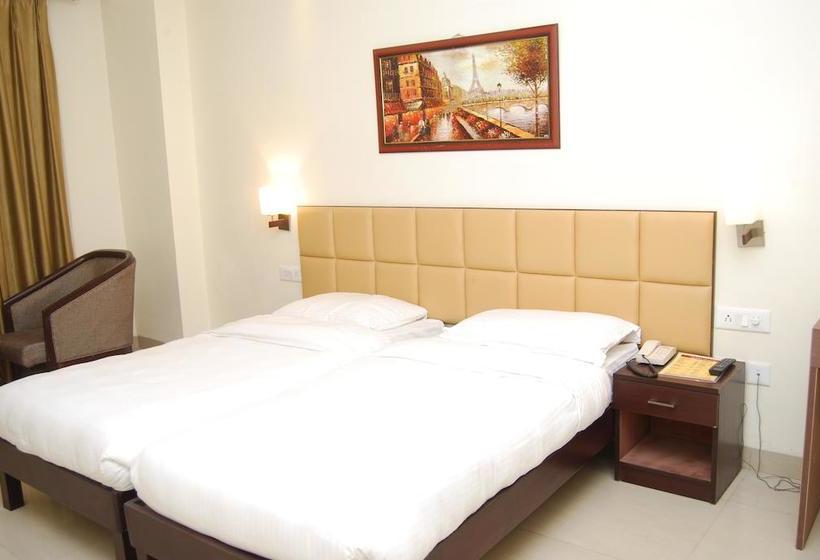 Hotel Golden Orchid 6