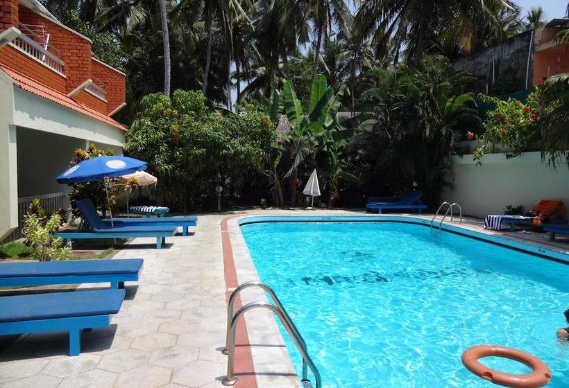 Hotel Thushara Kerala