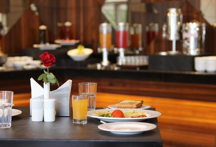 Hotel Orchard Resort 2