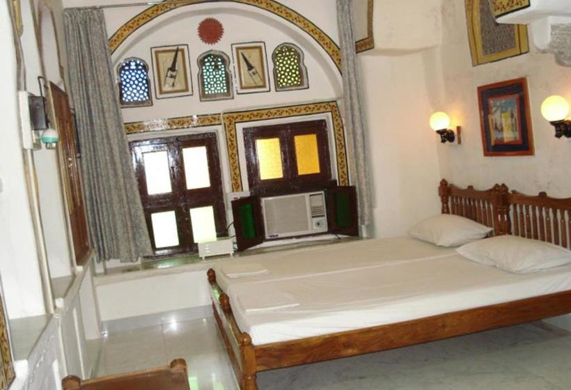 Hotel Haveli Braj Bhushanjee 8