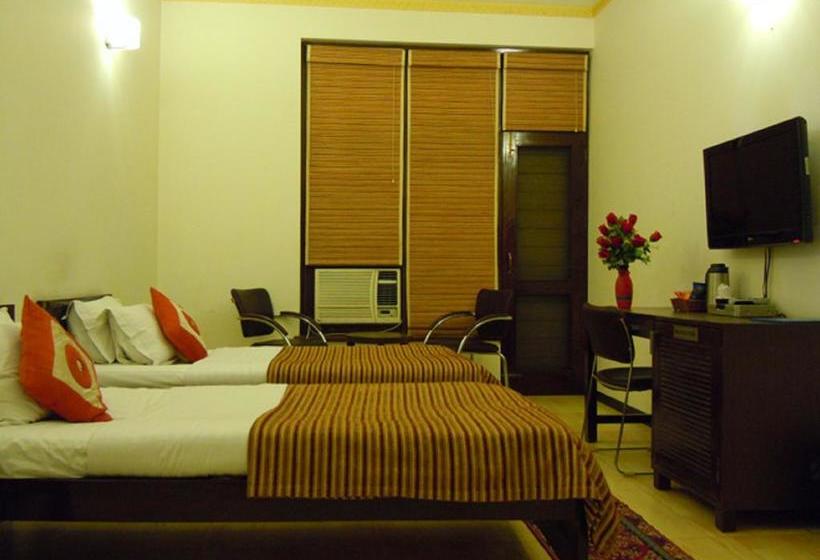 Hotel Dahleez 10