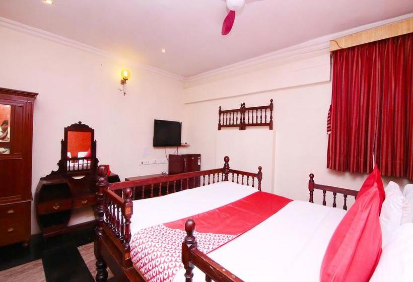 Hotel Windsor Castle 11