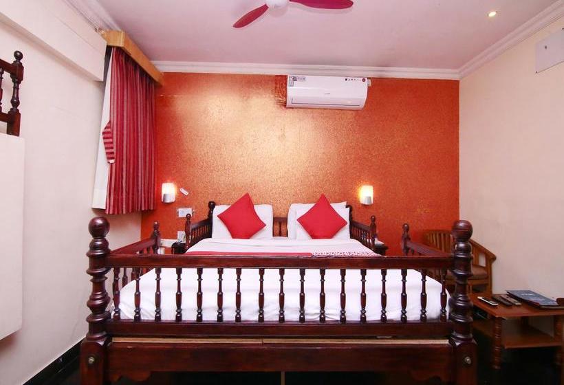 Hotel Windsor Castle 12