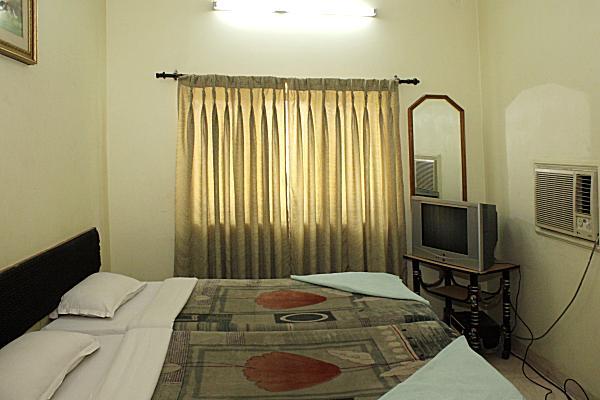 Hotel Ganga Fuji Home 1