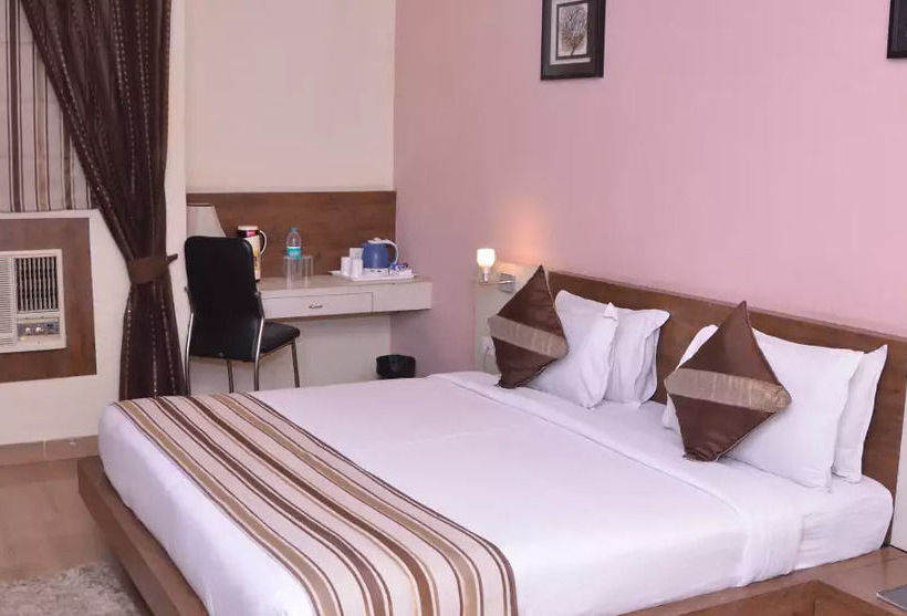 Hotel The Continental 4