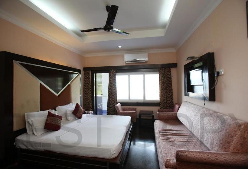 Hotel Vijoya International 4