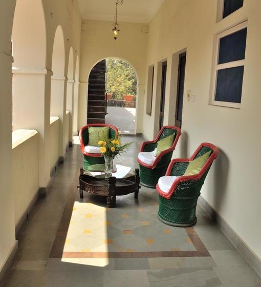 Hotel Sukhdham Kothi 10