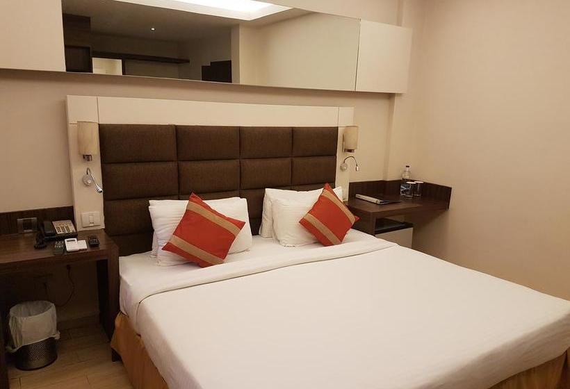 Hotel Arif Castles 4