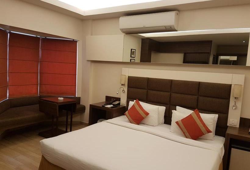 Hotel Arif Castles 5