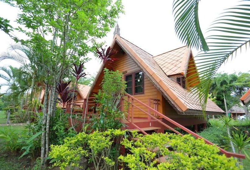 Taksina Garden Resort