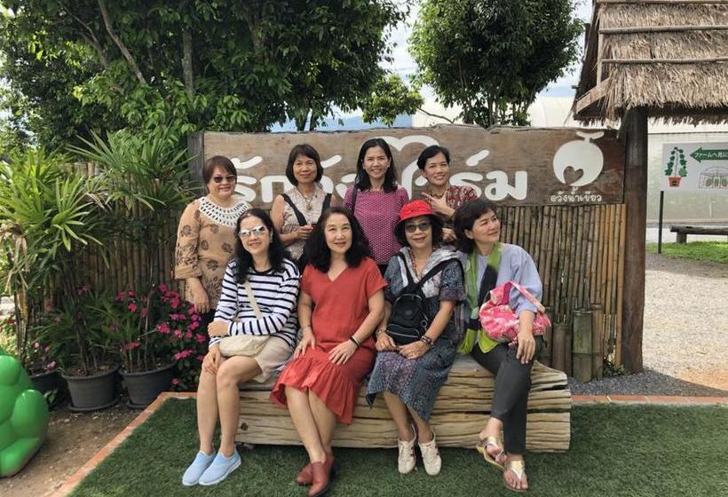 Taksina Garden Resort 1