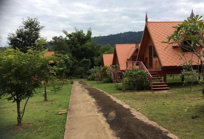 Taksina Garden Resort 13