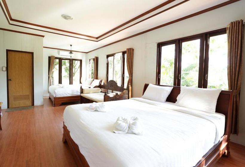 Taksina Garden Resort 8