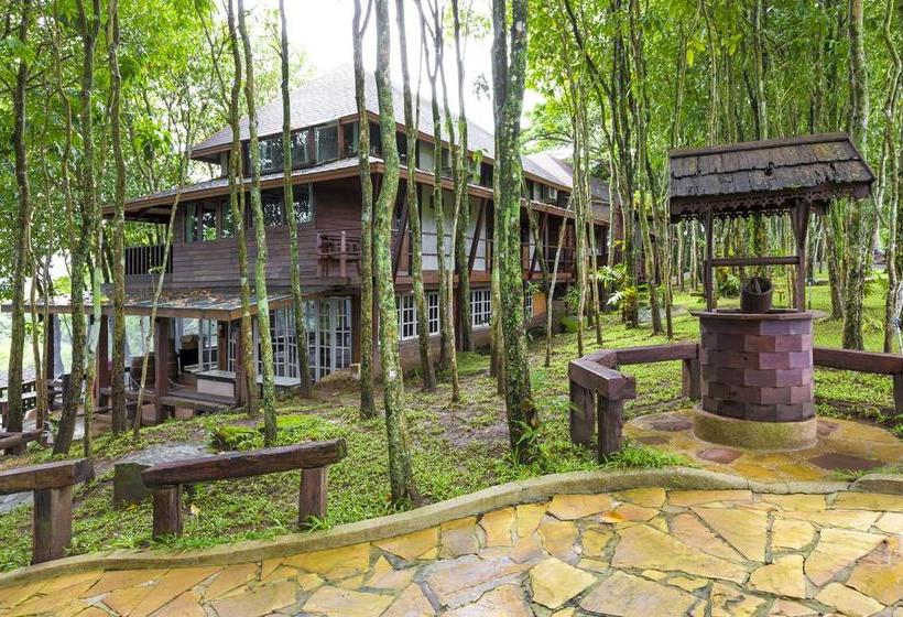 Resort Village Farm And Winery 2