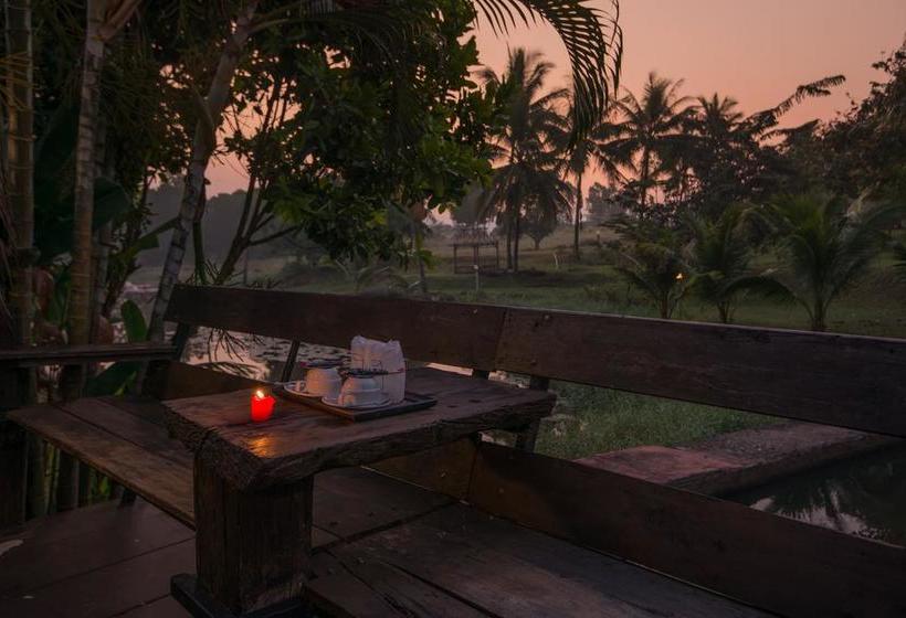 De Bua Valley Resort 10