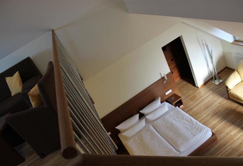 Hotel Altstadthof Freinsheim 18