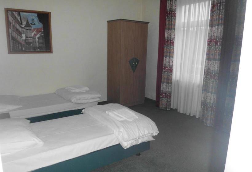 Hotel Restaurant Deutsches Haus Sokrates 5