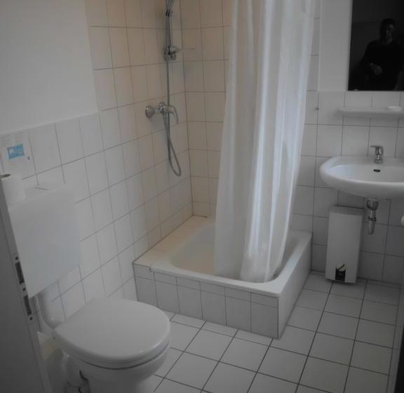 Hotel Restaurant Deutsches Haus Sokrates 6