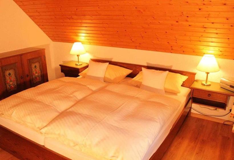 Hotel Pension Glöcklehof 13