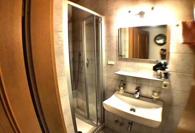 Bed & Breakfast Gästehaus Brigitte 8