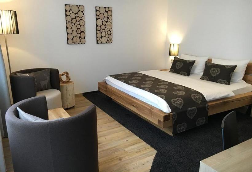 Angelikas Hotel Garnis