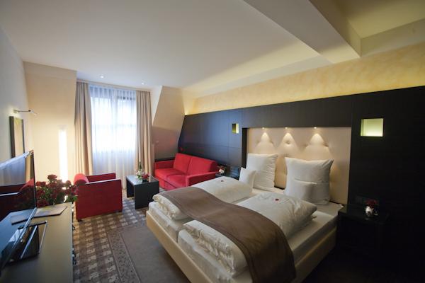 Hotel Weingut & Gästehaus Schmitzbergweiler 6