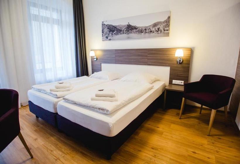 Hotel Altes Winzerhaus & Gästehaus 4