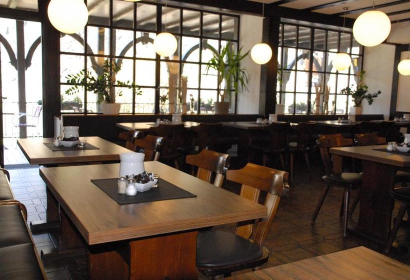 Hotel Altes Winzerhaus & Gästehaus 8