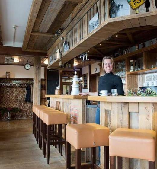 Berghotel Lenneplätze Winterberg 8