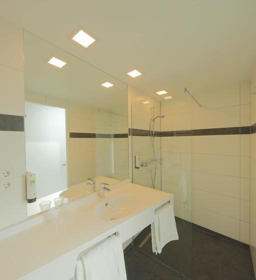 Hôtel Qubixx Stadtmitte 1