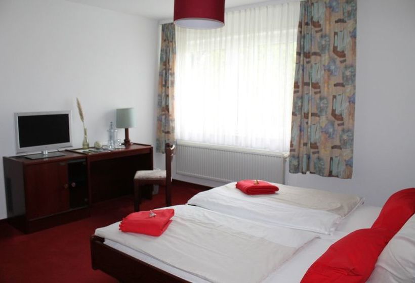 Margaretenhof Hotel Restaurant Biergarten 2