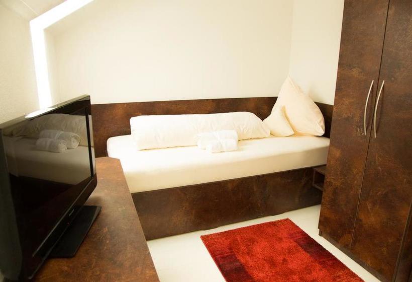 Föhren-hof Waldgasthof-hotel-restaurant 10