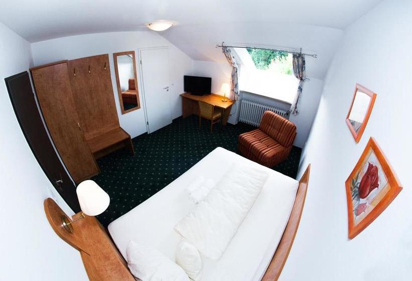 Föhren-hof Waldgasthof-hotel-restaurant 12