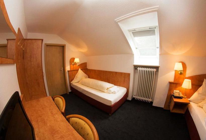 Föhren-hof Waldgasthof-hotel-restaurant 13