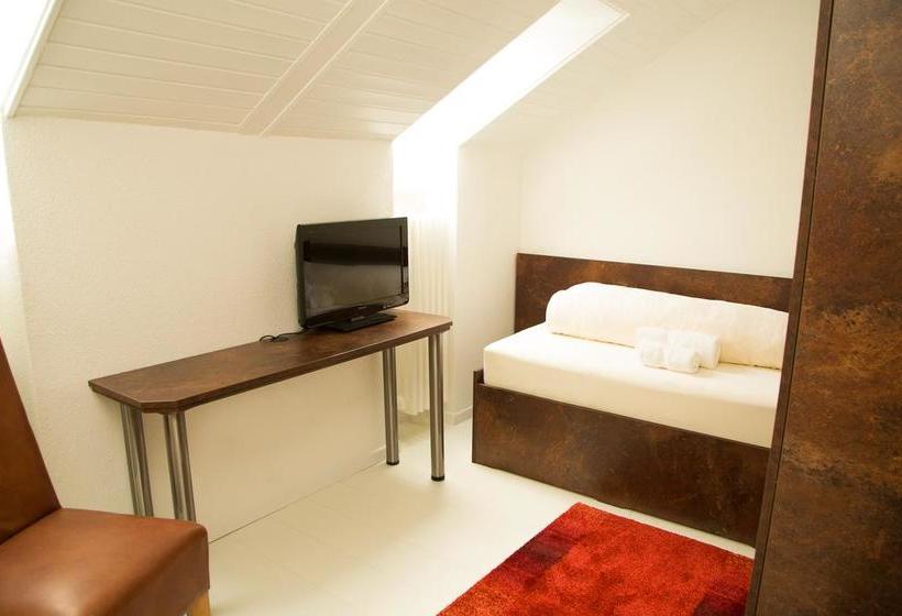 Föhren-hof Waldgasthof-hotel-restaurant 9