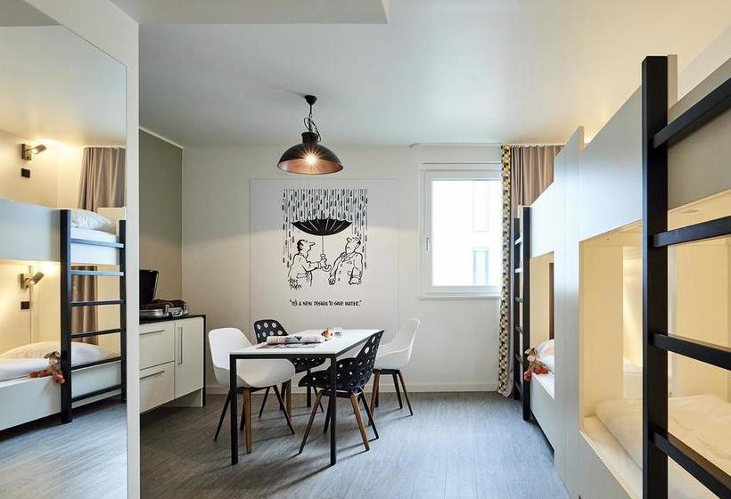 Hotel CharlyŽs House Bed & Breakfast 10