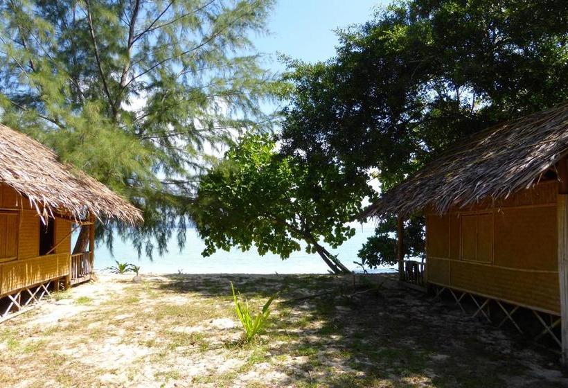 Kradan Island Resort 10