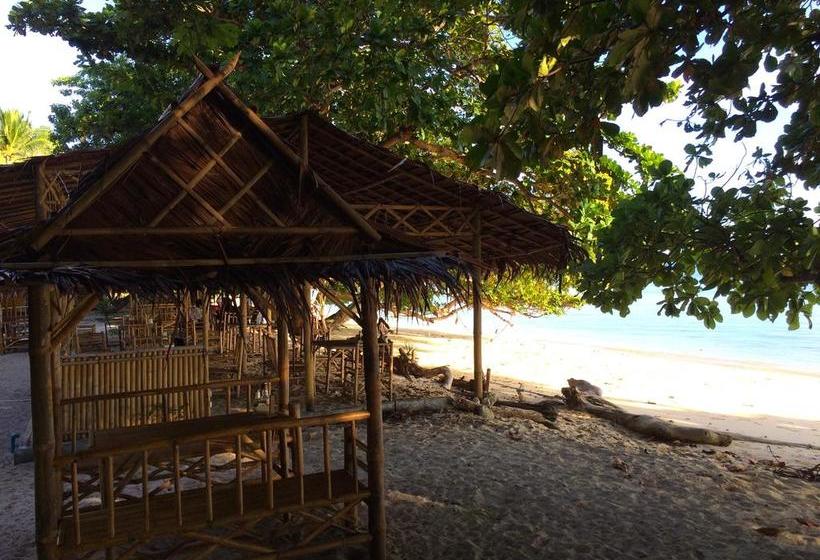 Kradan Island Resort 9