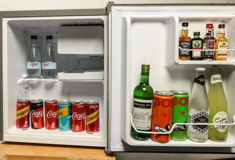 Hostel Once In Joburg 9