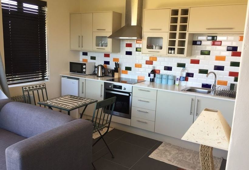 Sunrise And Sunset Apartments At Domaine Coutelier 3