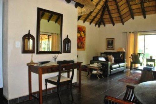 Pension Acasia Guest Lodge 2