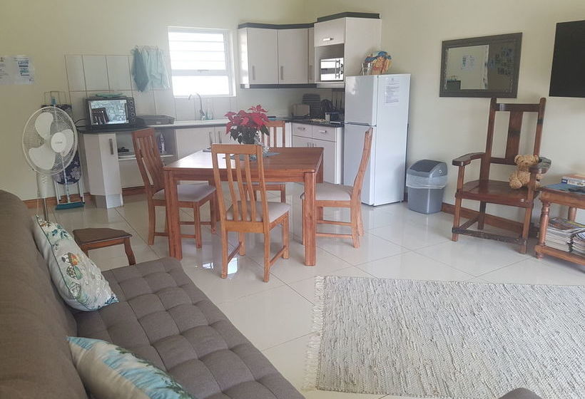 Pension Mackenzies Accommodation 16