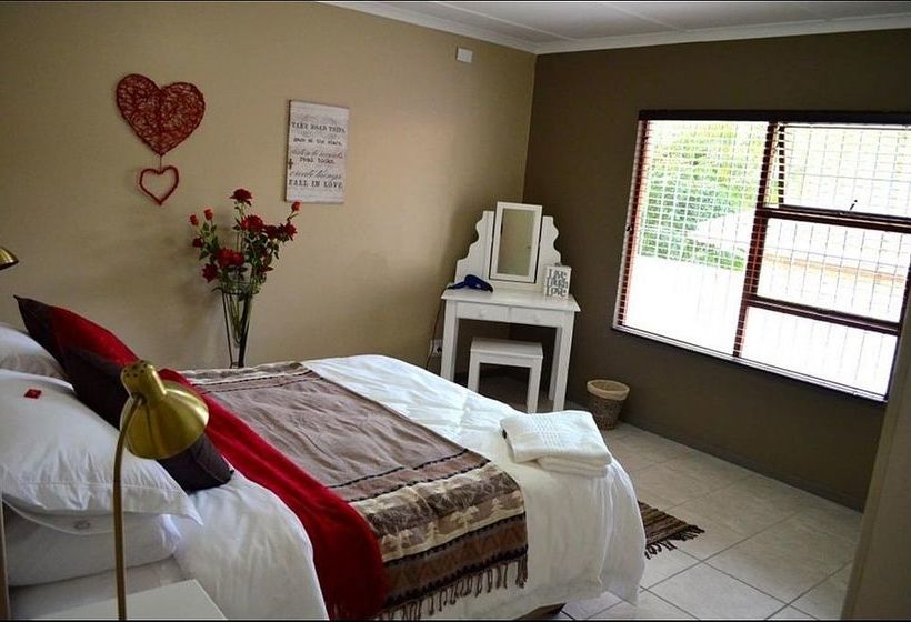 Pension Mackenzies Accommodation 7